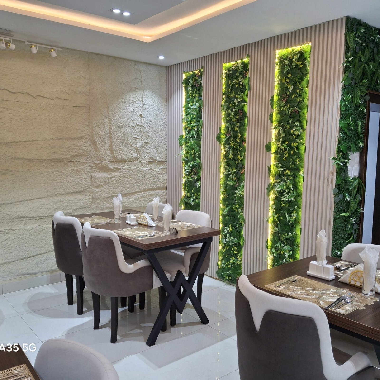 restaurant 45 g 4